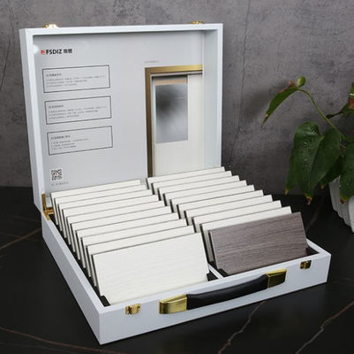 Stampa di scatole di flauto E ondulato bianco Stampa di scatole di cartone ondulato digitale PMS